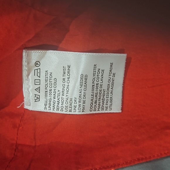 Kimachi Blue size M red floral short top - Picture 3 of 4